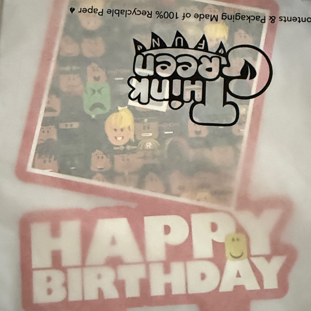 ROBLOX PARTY DECORATION - Picture 2 of 6